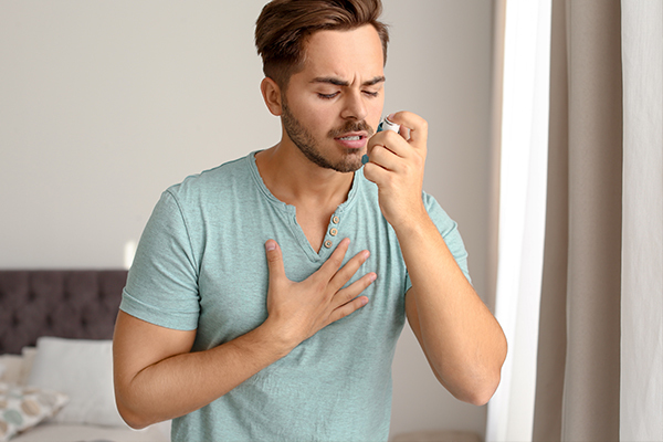 risk factors associated with asthma attacks