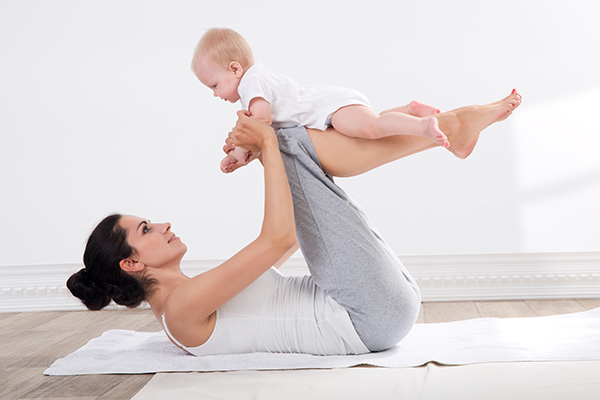 regular exercising can help reduce loose skin after pregnancy