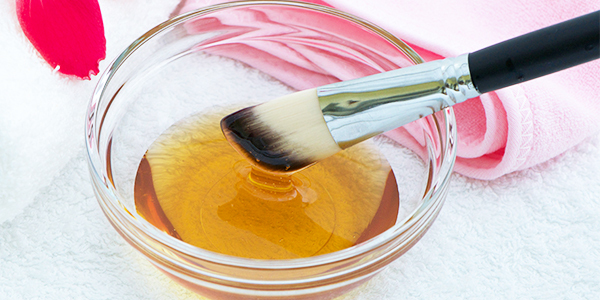honey can help hydrate the skin and reduce dark spots