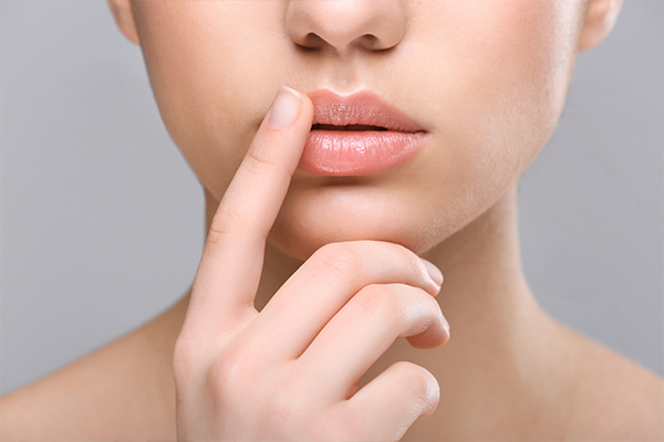 efficacy of glycerin for chapped lips
