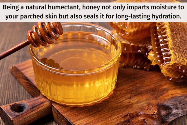 honey can help exfoliate your skin