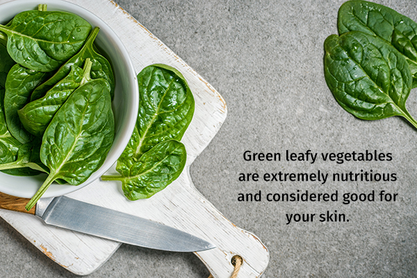 spinach is extremely nutritious and good for your skin