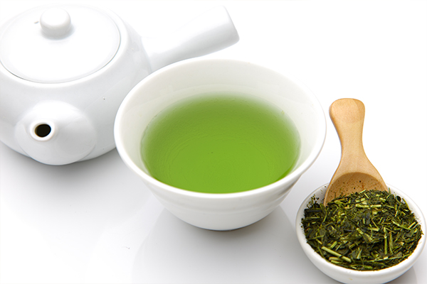 green tea can help rejuvenate your skin