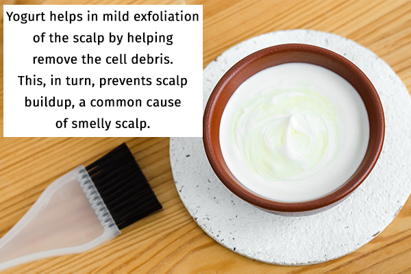 yogurt can help in skin exfoliation
