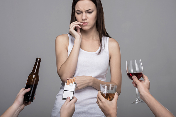 cutting back on alcohol and smoking helps improve immune function