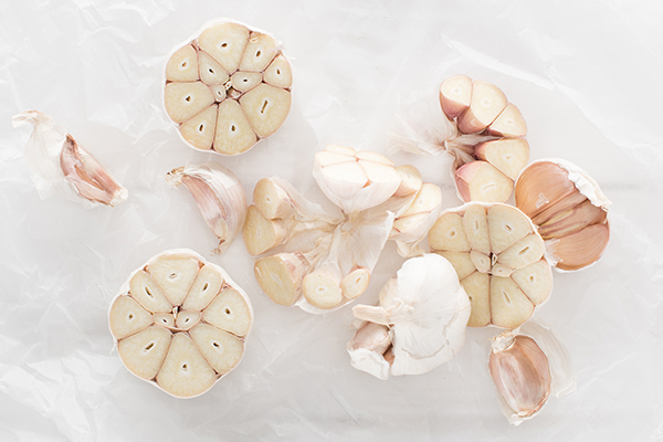 garlic is a herb that can help your body heal naturally