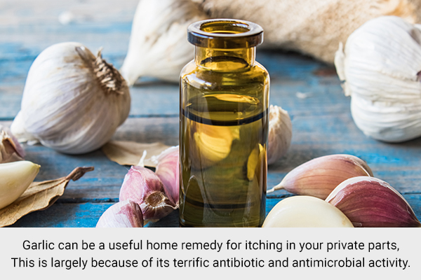 application of garlic oil can help reduce genital itching in females
